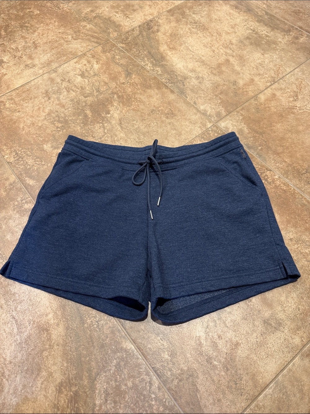 Eddie Bauer Fleece Camp Short with Drawstring in Heather Blue—Size Medium
